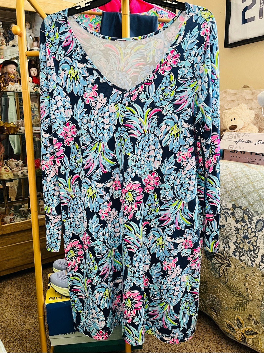 Lilly Pulitzer / Navy Floral V-Neck Dress with Pink & Light Blue Print.